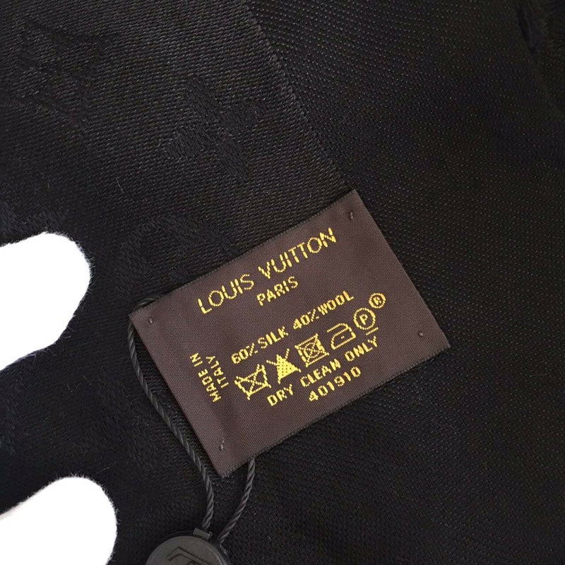 [TOP] Louis Vuitton LV L*V Big Square Scarf - Black