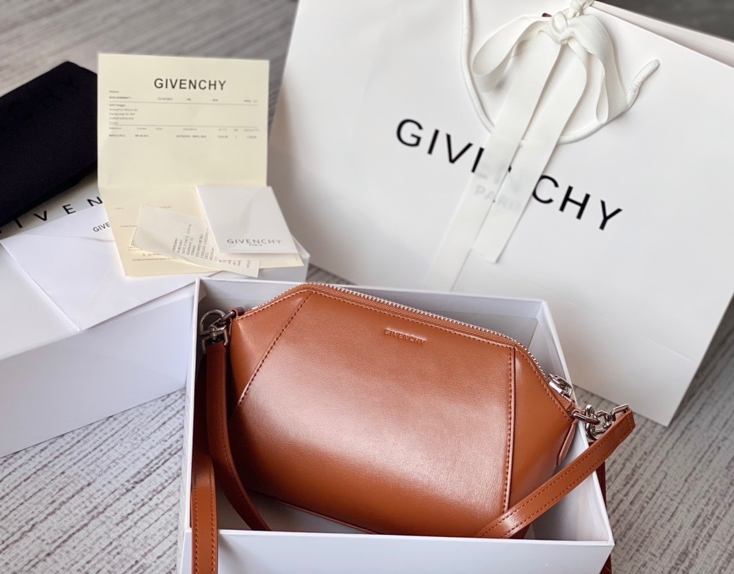 [TOP] GIVENCHY XS Antigona Shoulder Bag 20*7*16cm - 8 Colour