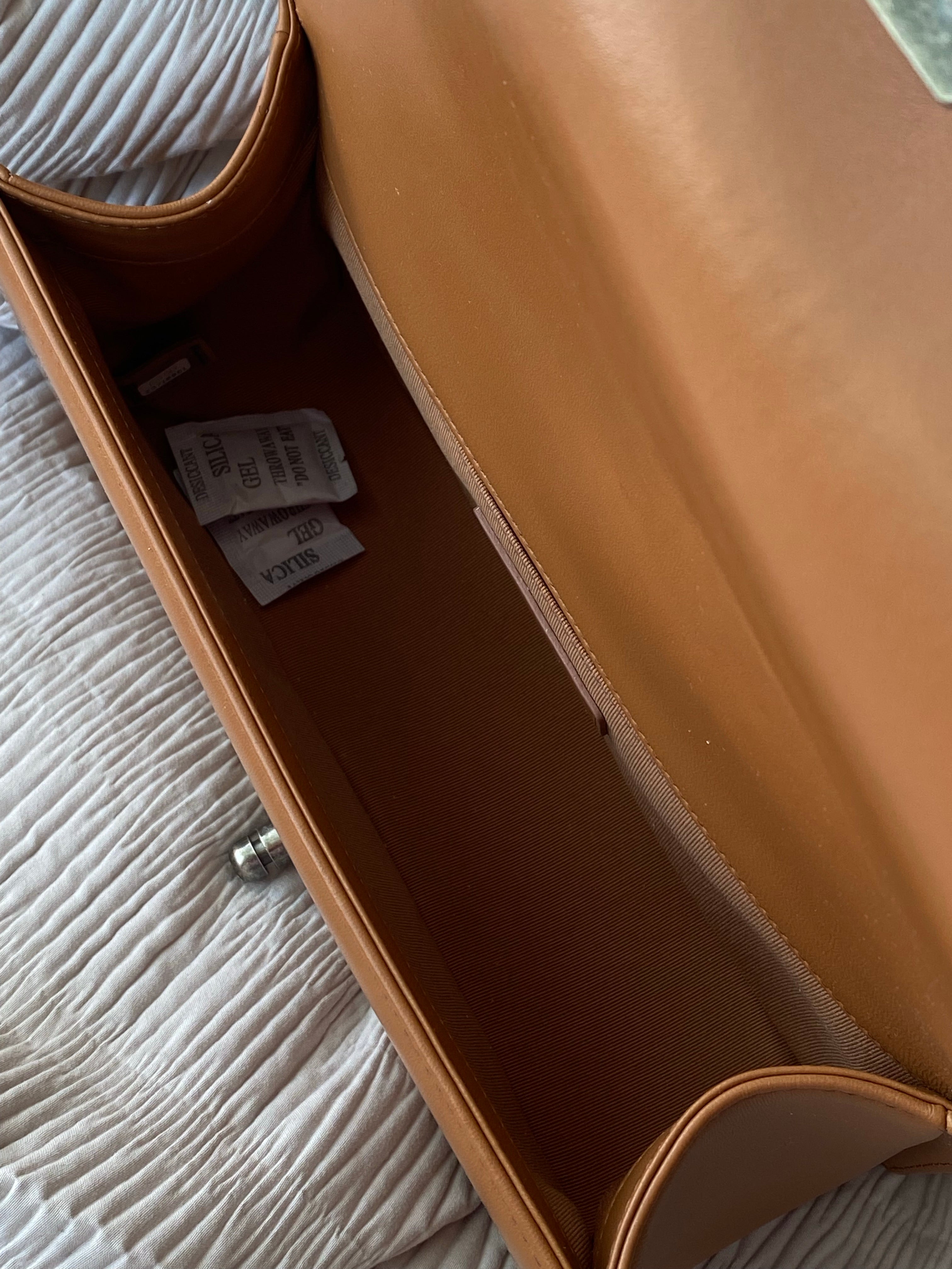 [TOP] CHANEL Boy Bag Quilted Medium 25cm - Brown & SHW