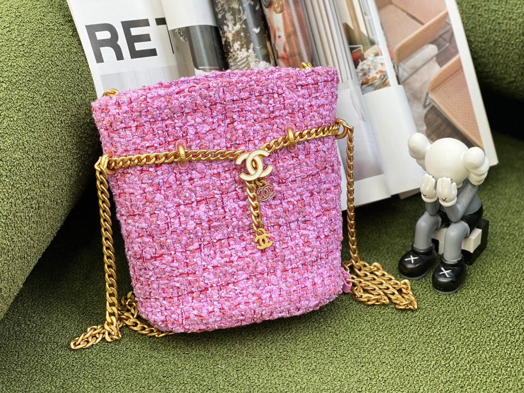 [TOP] CHANEL Bucket Tweed Bag  2022 - Purple
