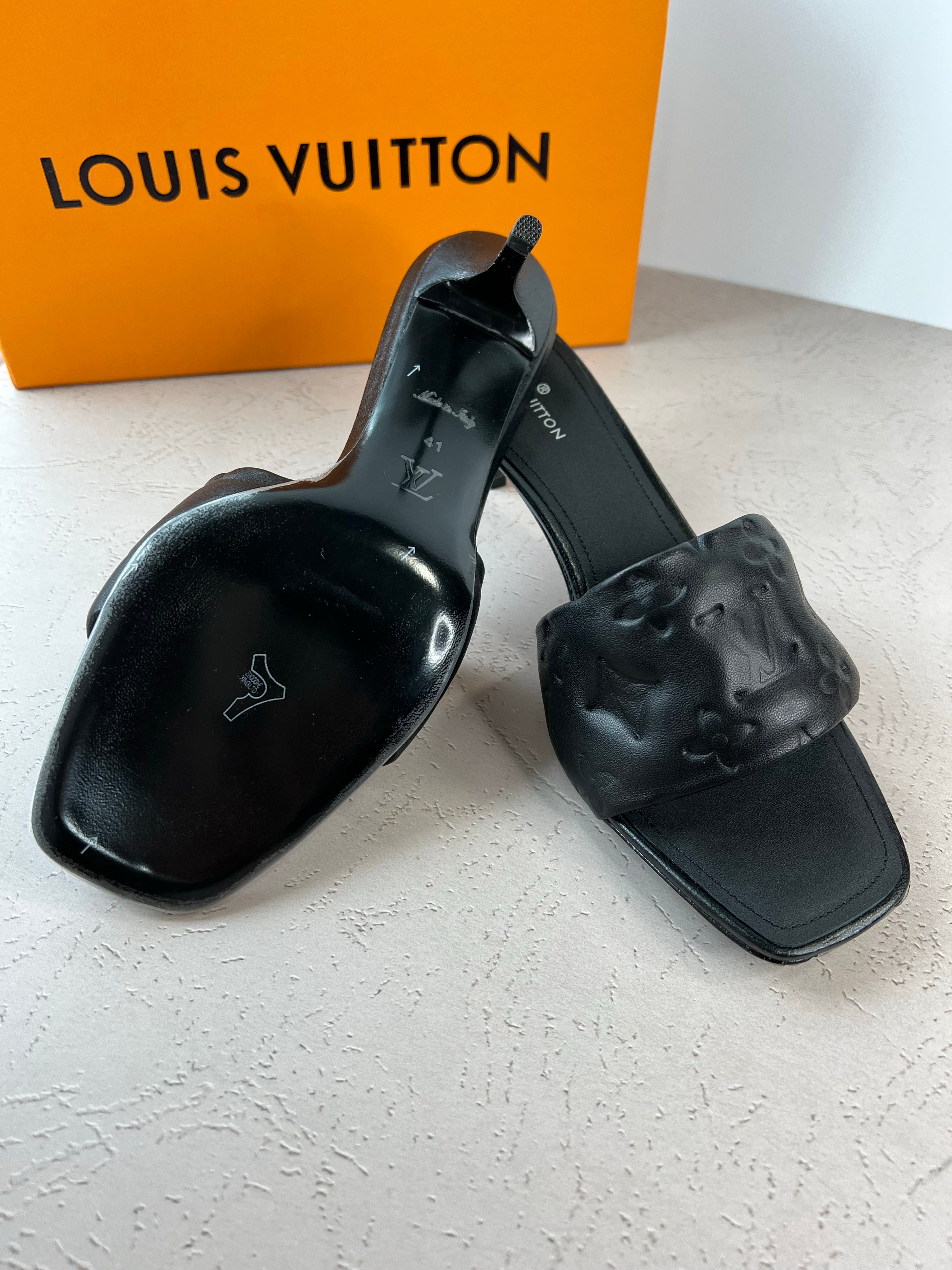 [TOP] Louis Vuitton LV L*V Empreinte High Heels Sandals - Black