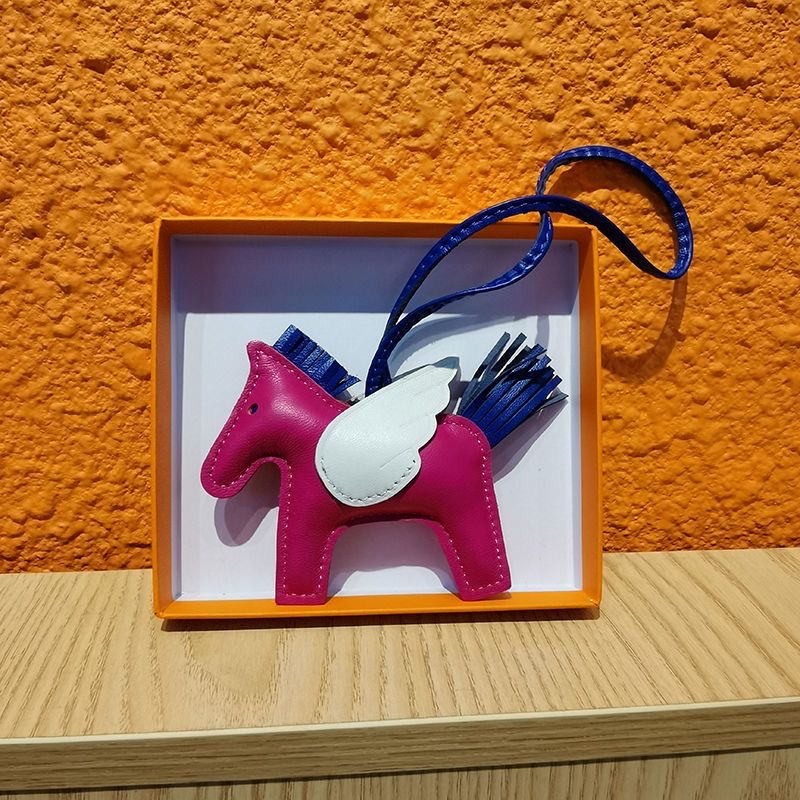 [TOP] HERMES Pagasus Charm - 19 Colours