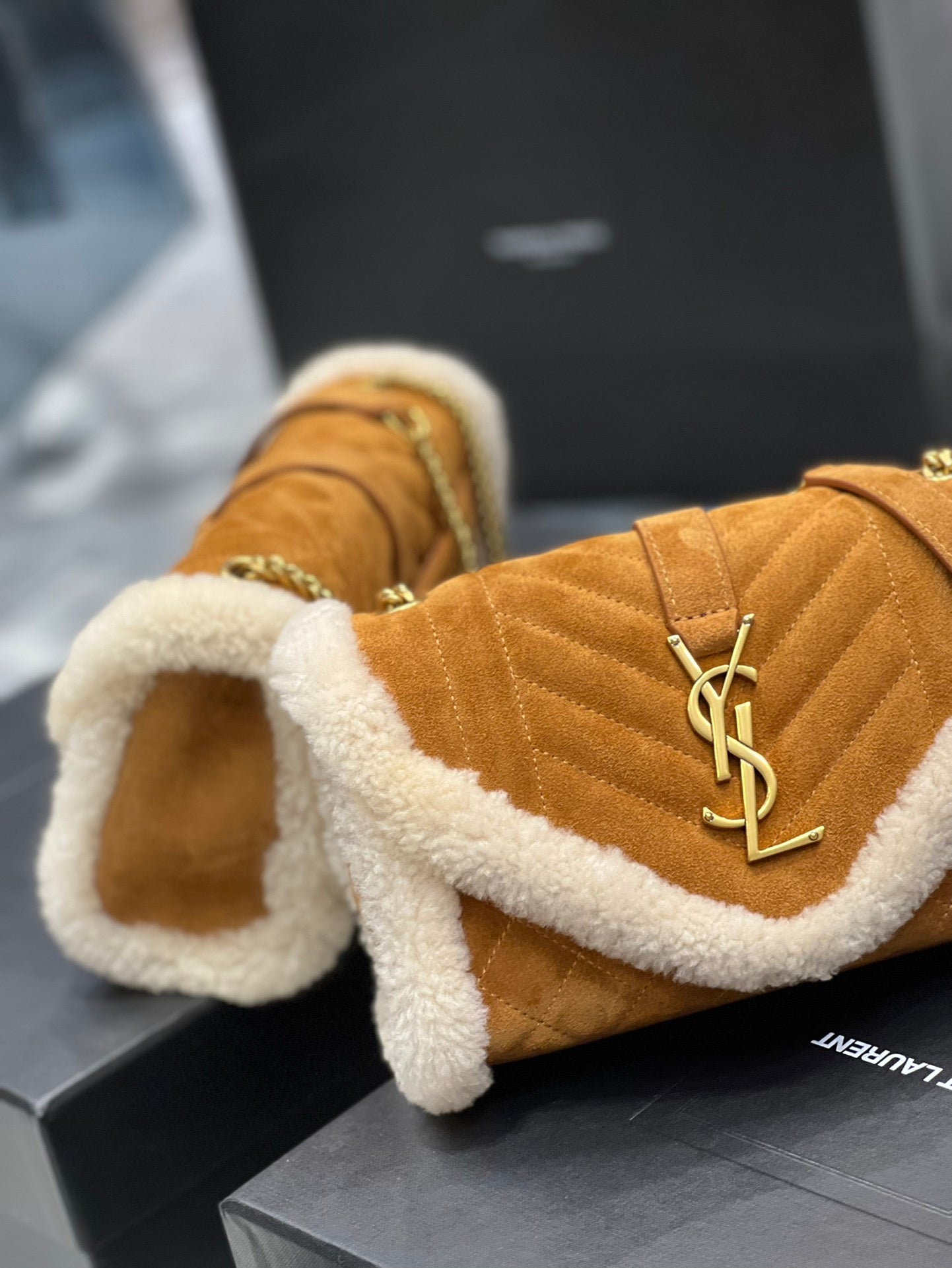 [TOP] Yves Saint Laurent YSL Envelope Small Suede Shearling Bag - Brown