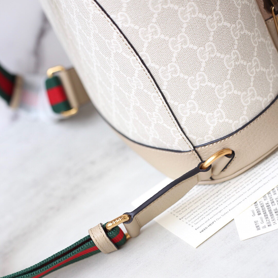 [TOP] GUCCI G*G Interlocking G Backpack - Cream