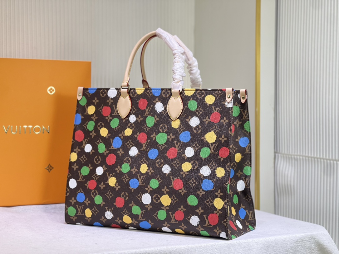 [TOP] Louis Vuitton LV LV X YK On The Go Monogram Bag 3 Sizes-Brown