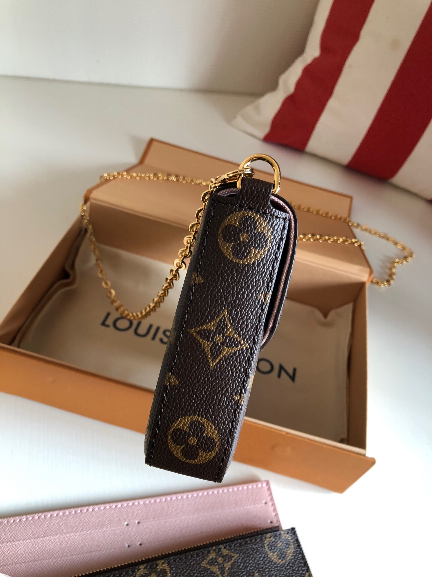 [TOP] Louis Vuitton LV Felicie Pochette Monogram 21X12X3cm - Light Pink