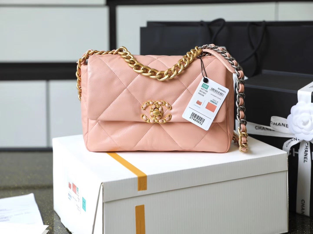 [TOP] CHANEL 19 Bag Small 26cm - Coral Pink & GHW