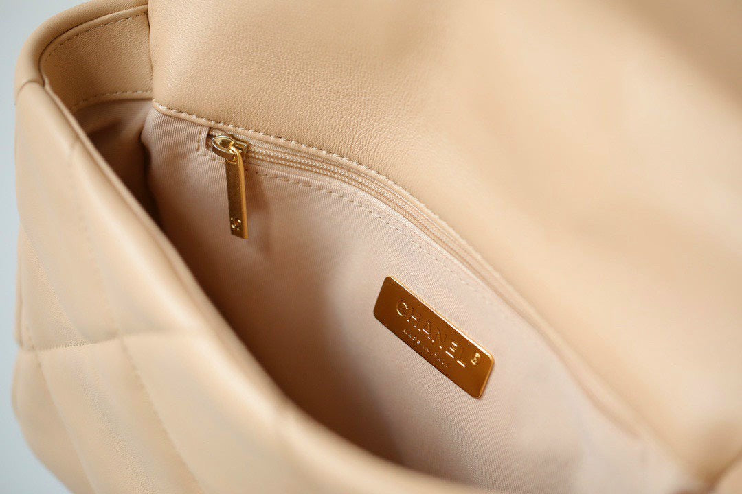 [TOP] CHANEL19 Bag Small 26cm - Beige