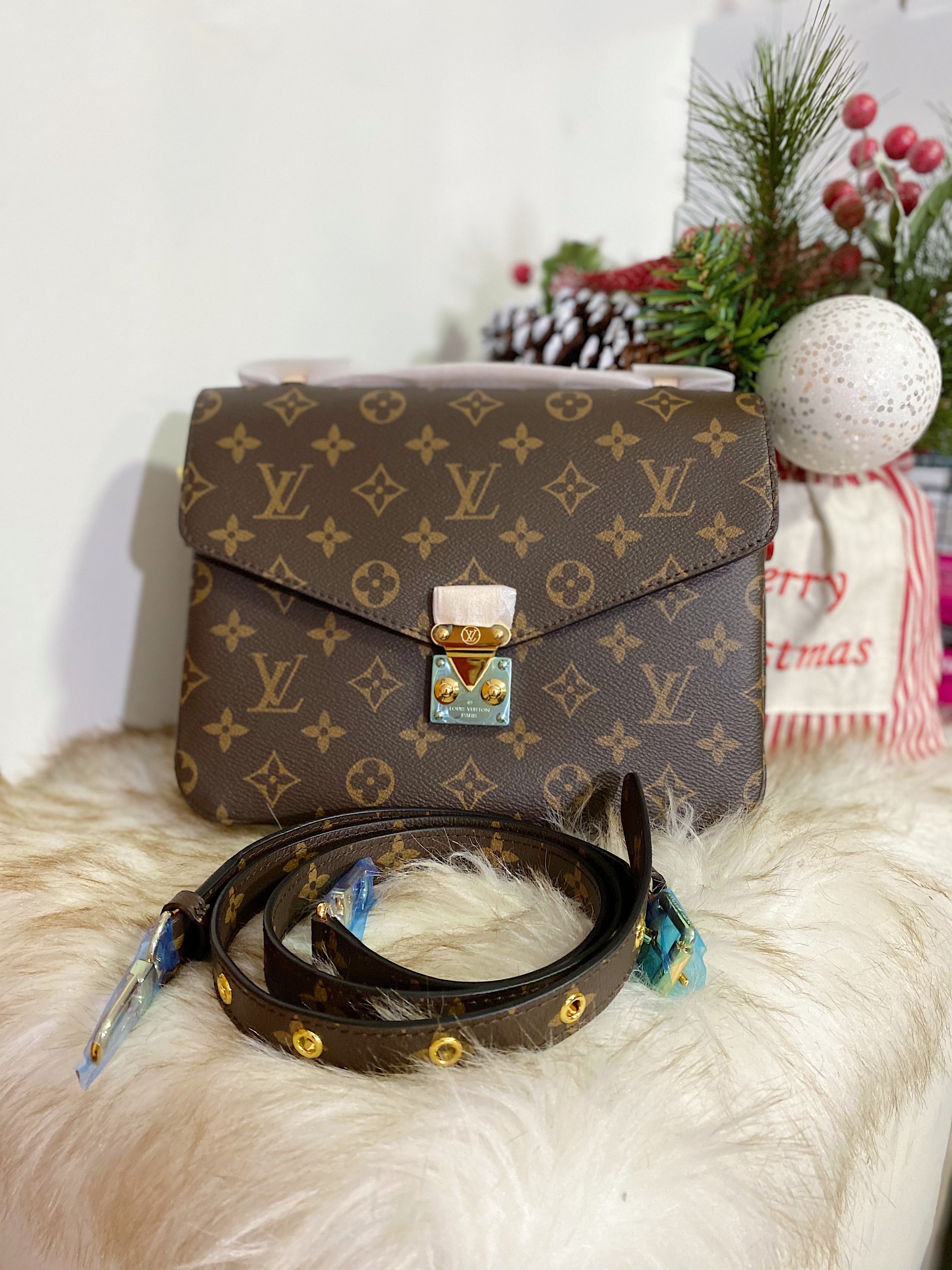 [TOP] Louis Vuitton LV Pochette Metis Bag 25X19X7cm-Brown