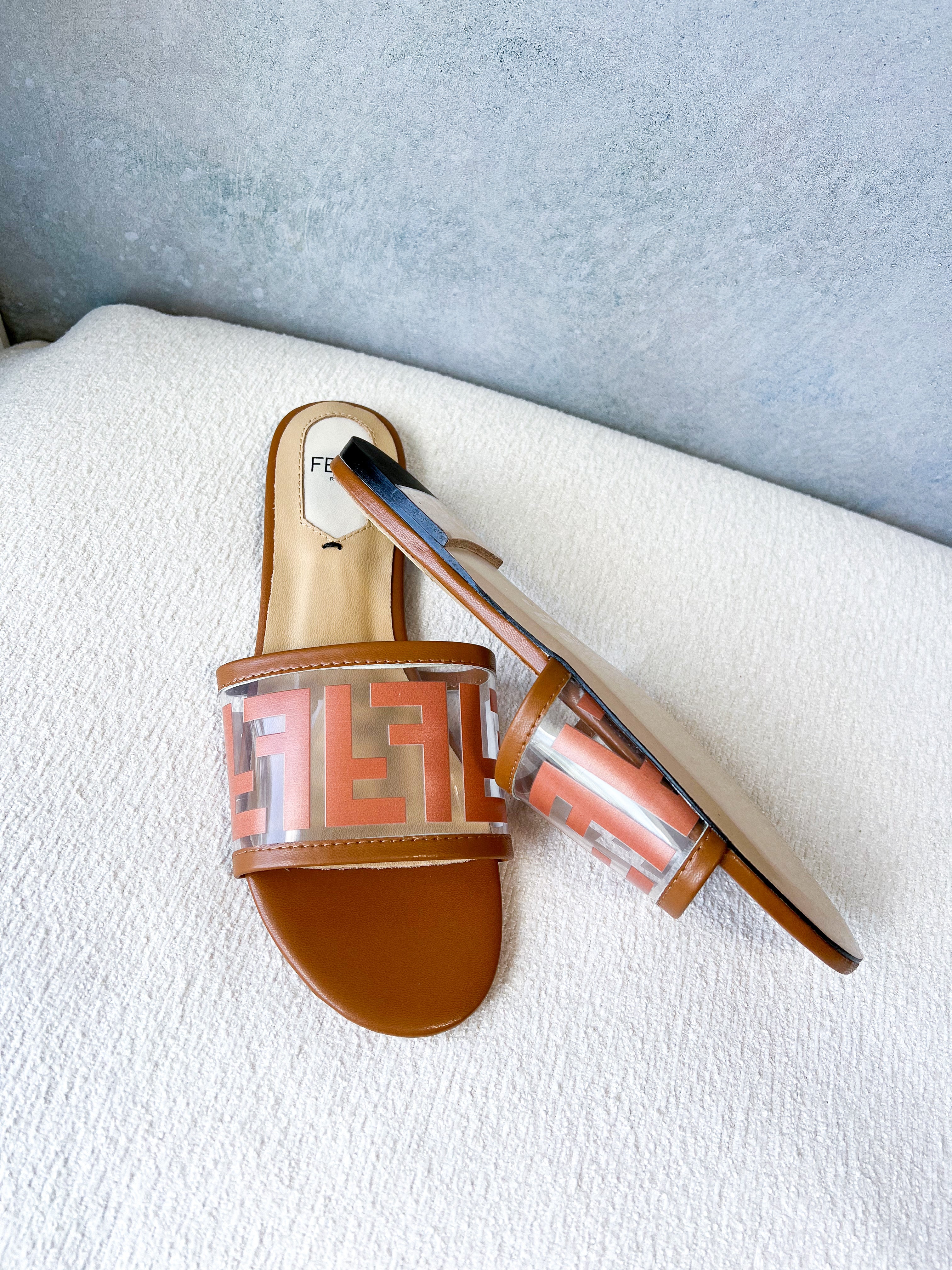 [TOP] FENDI FENDI Clear Slides - Brown