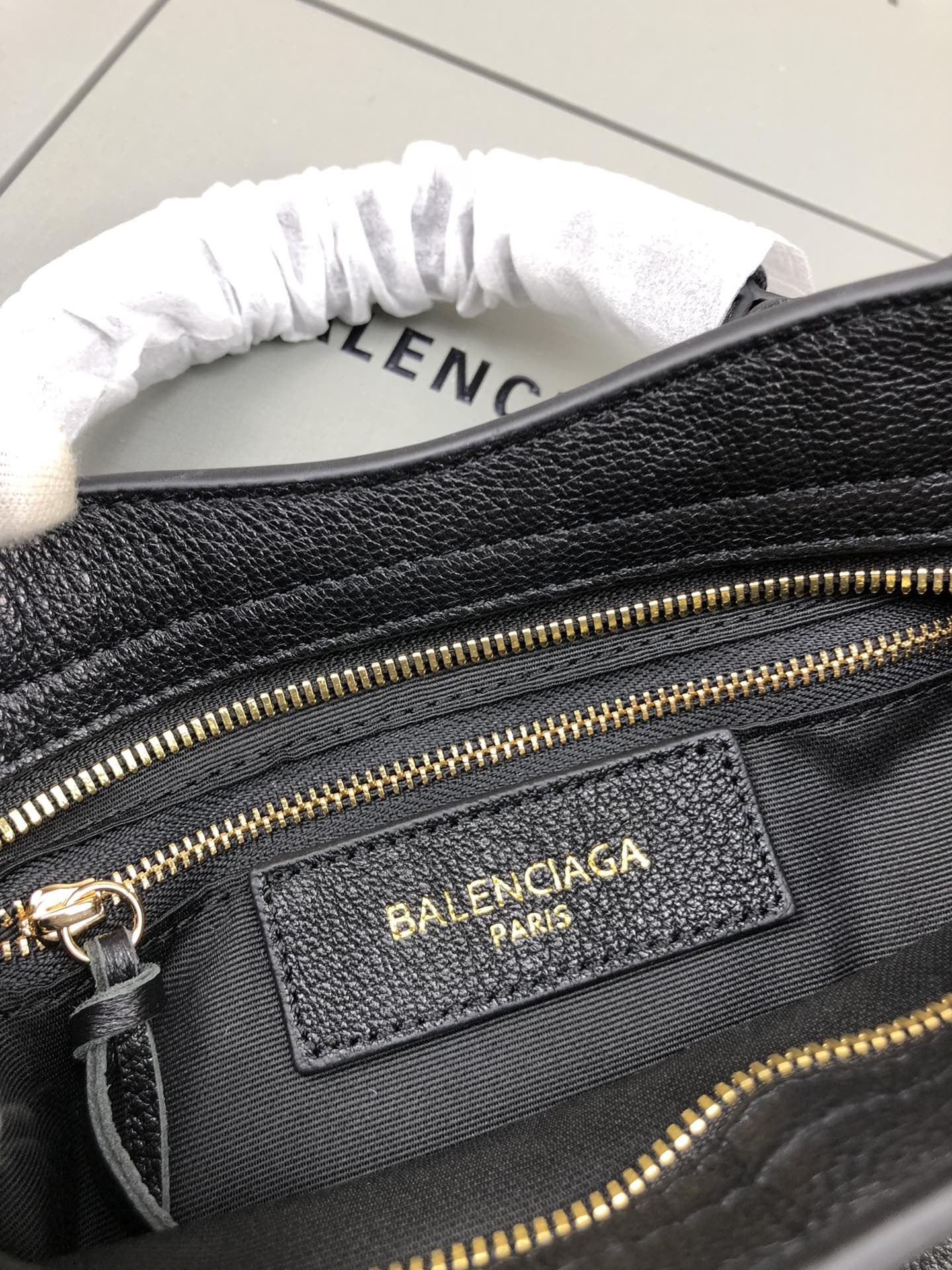 [TOP] BALENCIAGA Classic City Small Bag - Black