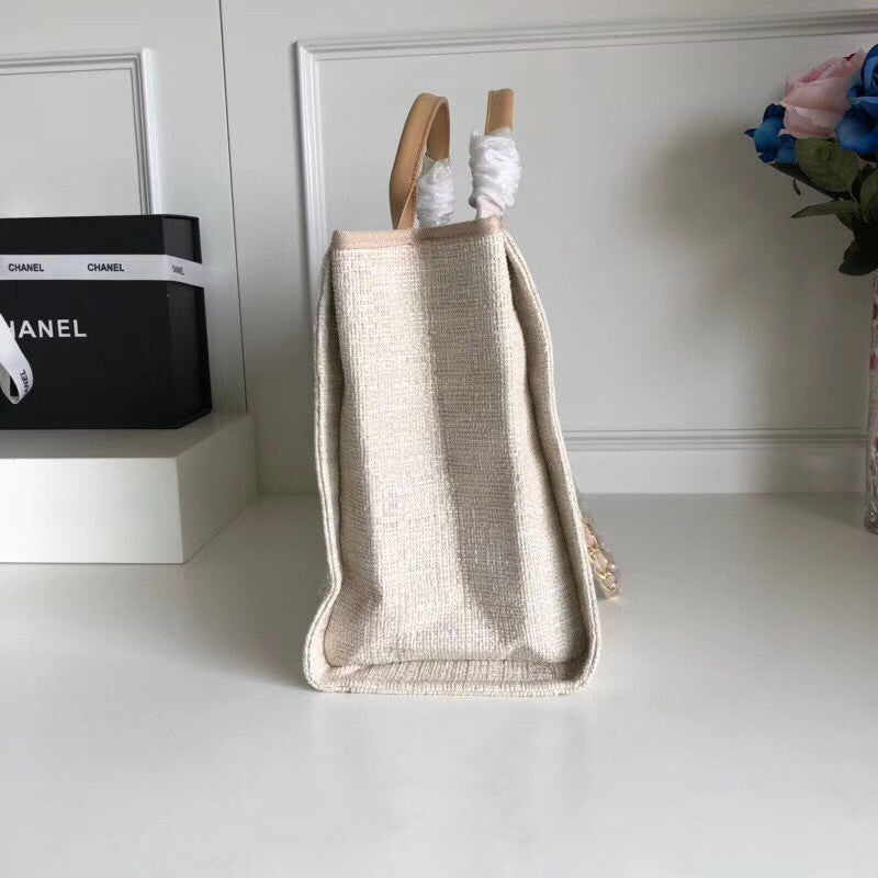 [TOP] CHANEL Deauville Top Handle Bag - Light Beige