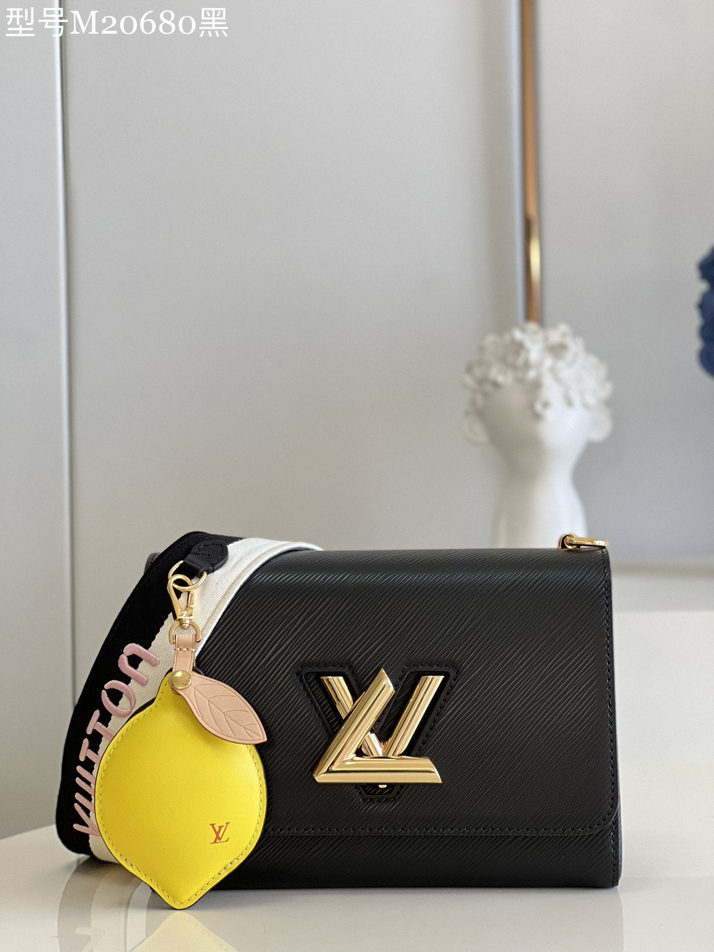 [TOP] Louis Vuitton LV Epi Twist Bag  23 x 17 x 9.5 cm- BLACK