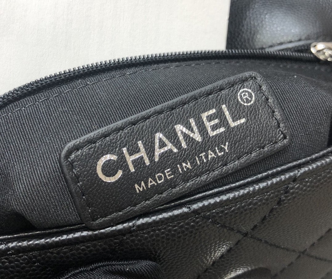 [TOP] CHANEL Flap Bag Caviar Small - Black & Blaxk Hardware