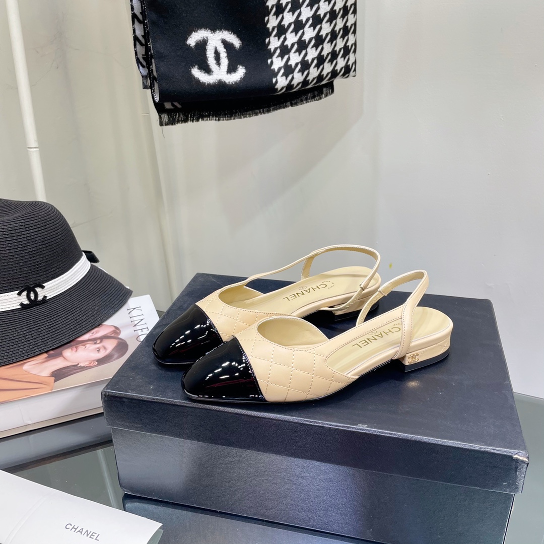 [TOP] CHANEL Two Tone Plaid Flats  - 4 Colours