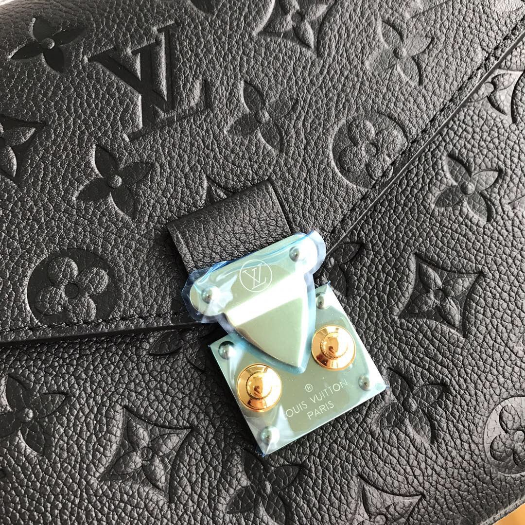 [TOP] Louis Vuitton LV £V Empreinte Pochette Metis 25X19X7cm - Black