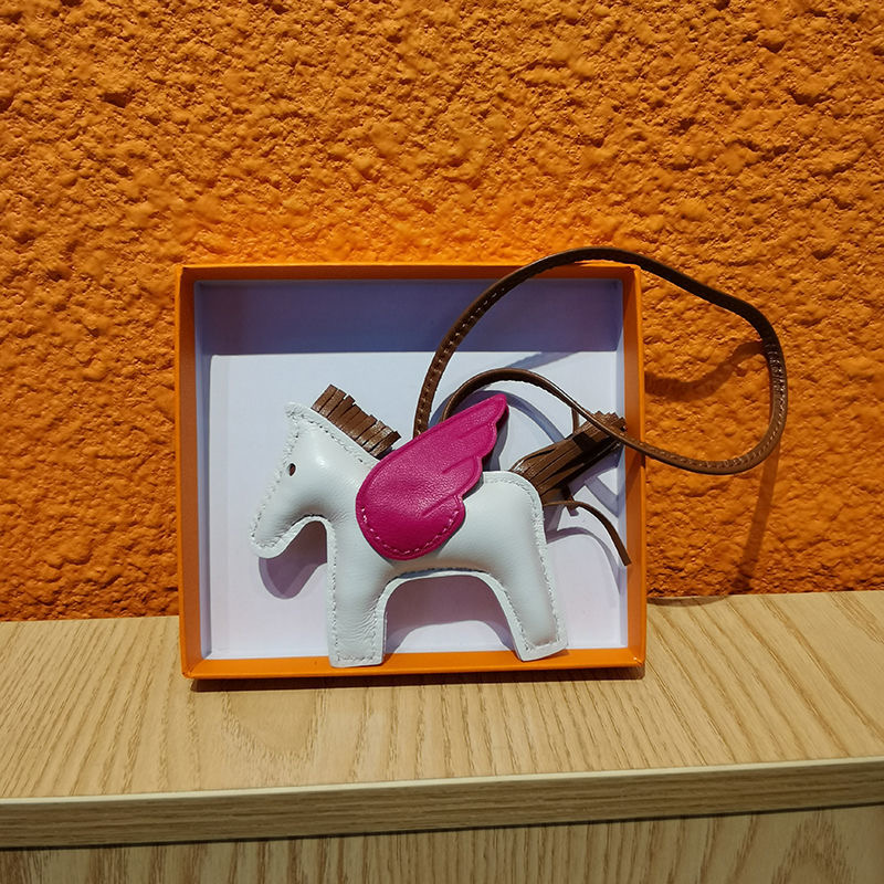 [TOP] HERMES Pagasus Charm - 19 Colours