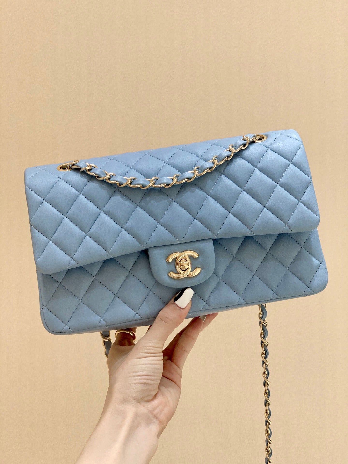 [TOP] CHANEL Classic Flap Bag Lambskin  23cm /25cm– Light Blue & GHW