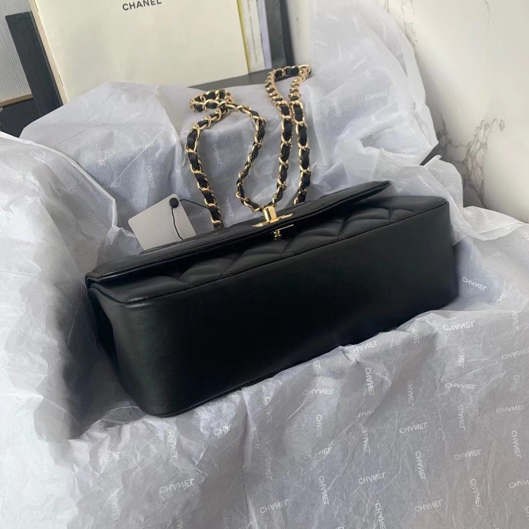 [TOP] CHANEL Diana Small Flap Bag - Black & GHW