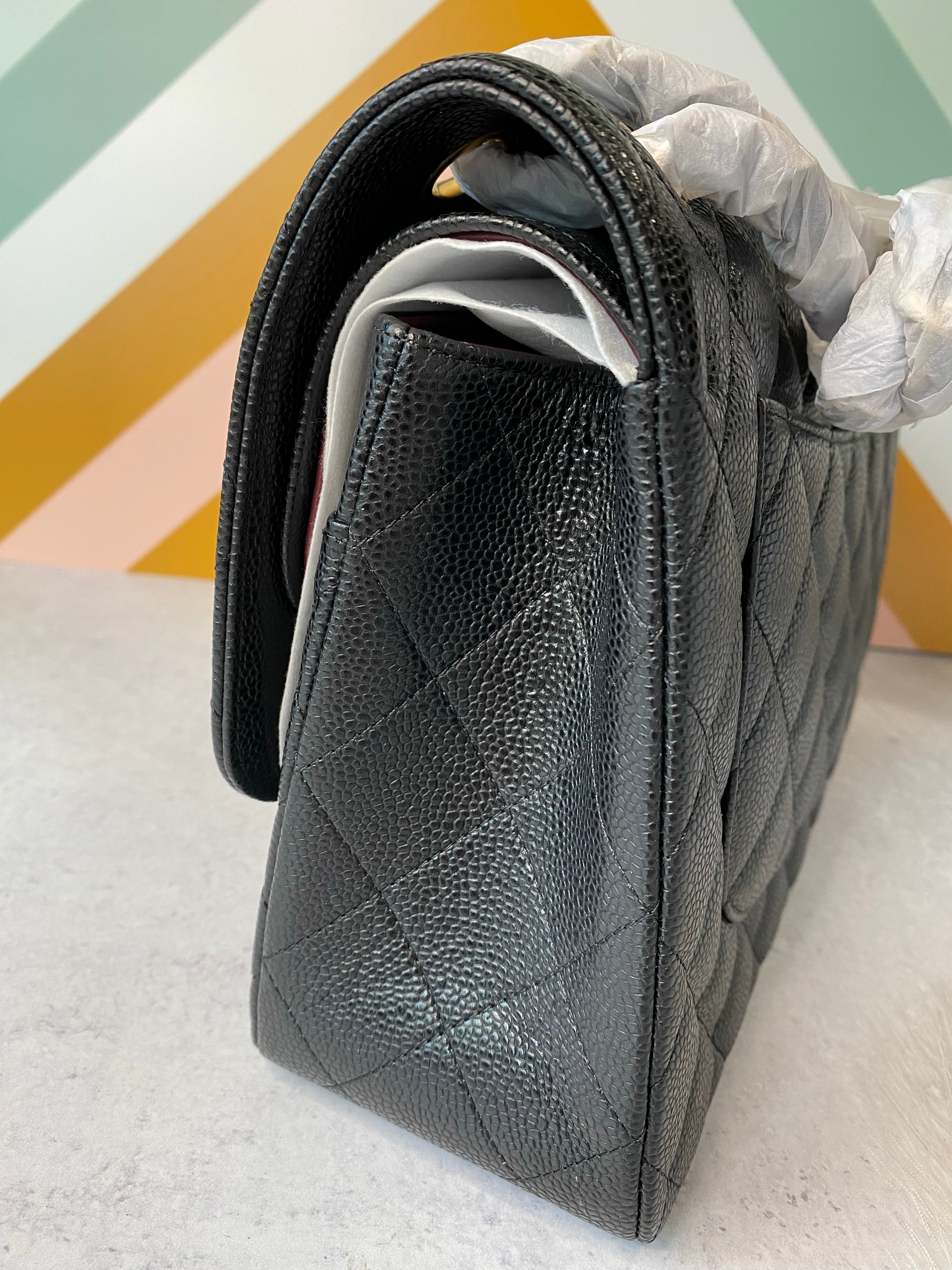 [TOP] CHANEL Classic Flap Bag Caviar Jumbo 30cm - Black & GHW