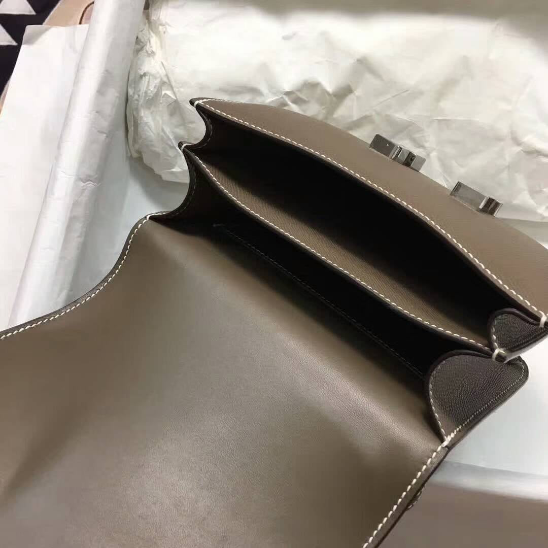 [TOP] HERMES Constance Epsom Leather 18CM - Etoupe & SHW