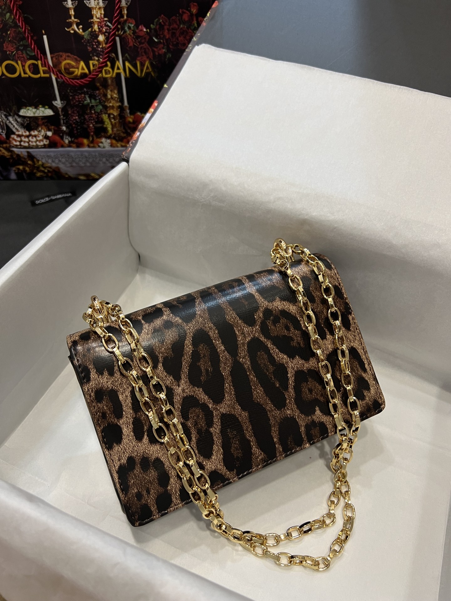 [TOP] Dolce & Gabbana D&G Polished Calfskin Leopard Print DG Girls Bag 21*4*15cm