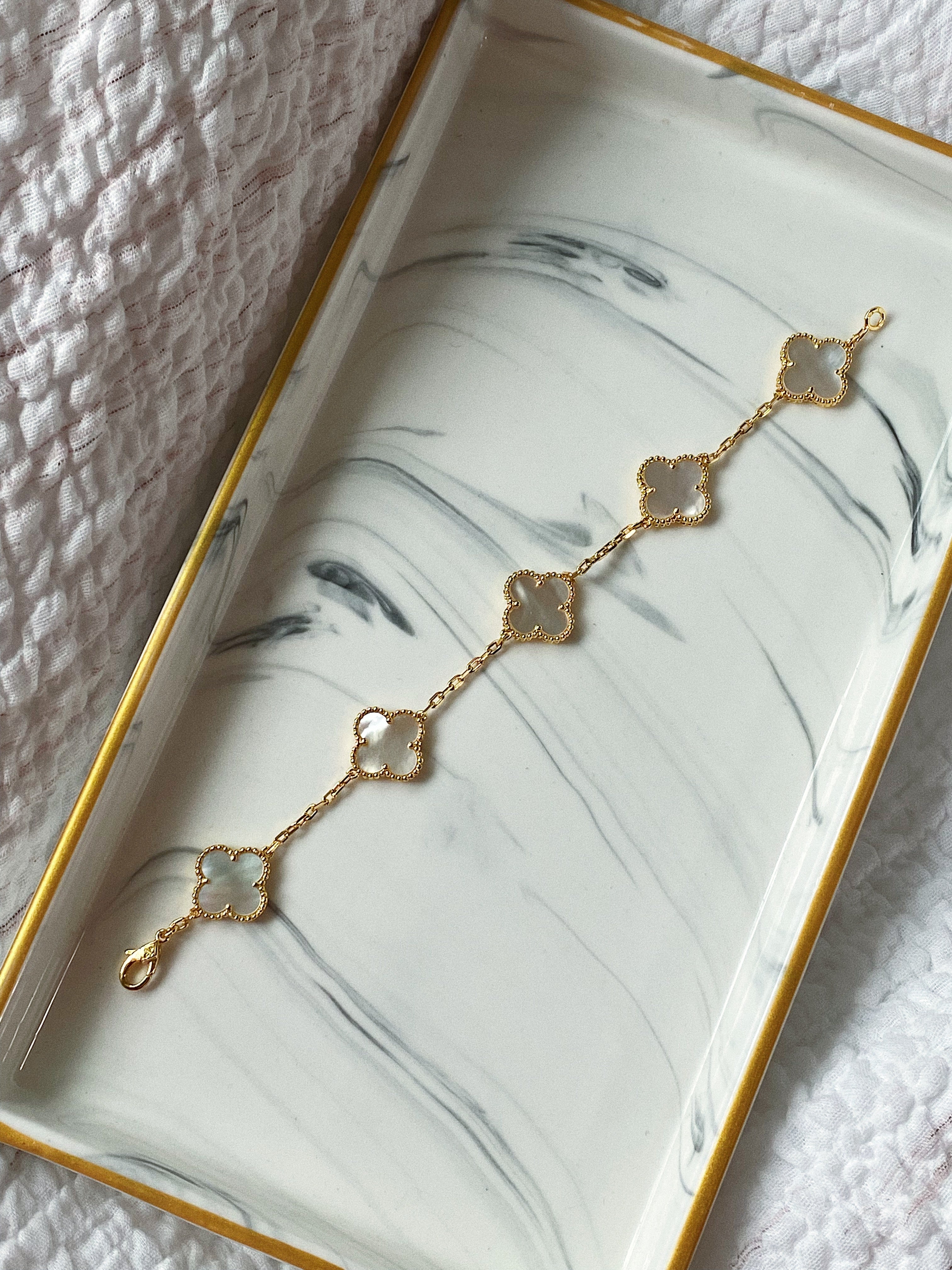 [TOP] Van Cleef & Arpels VCA Mother of Pearl Bracelet - 5 Motifs