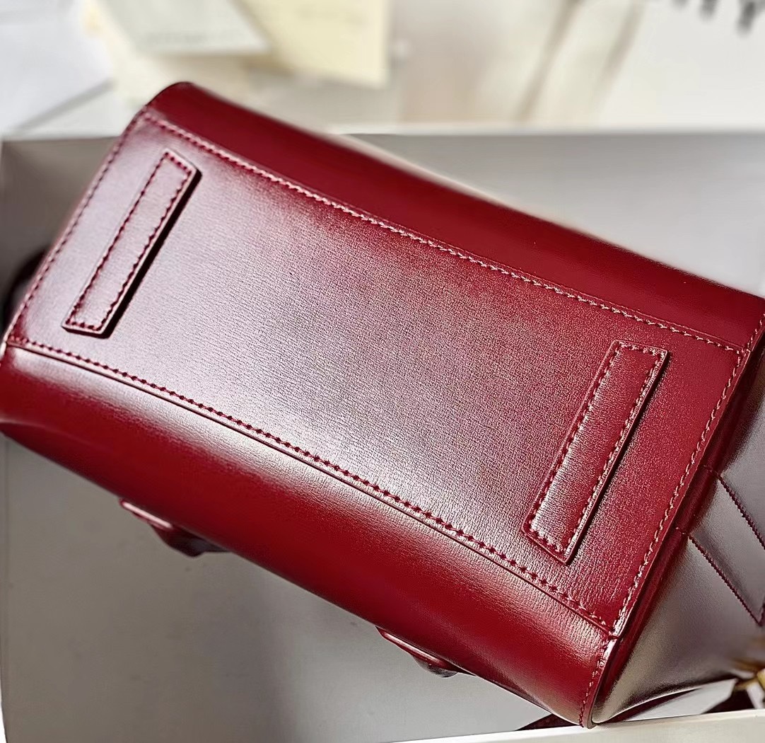 [TOP] GIVENCHY Antignoa Handbag 23*27*13- GHW