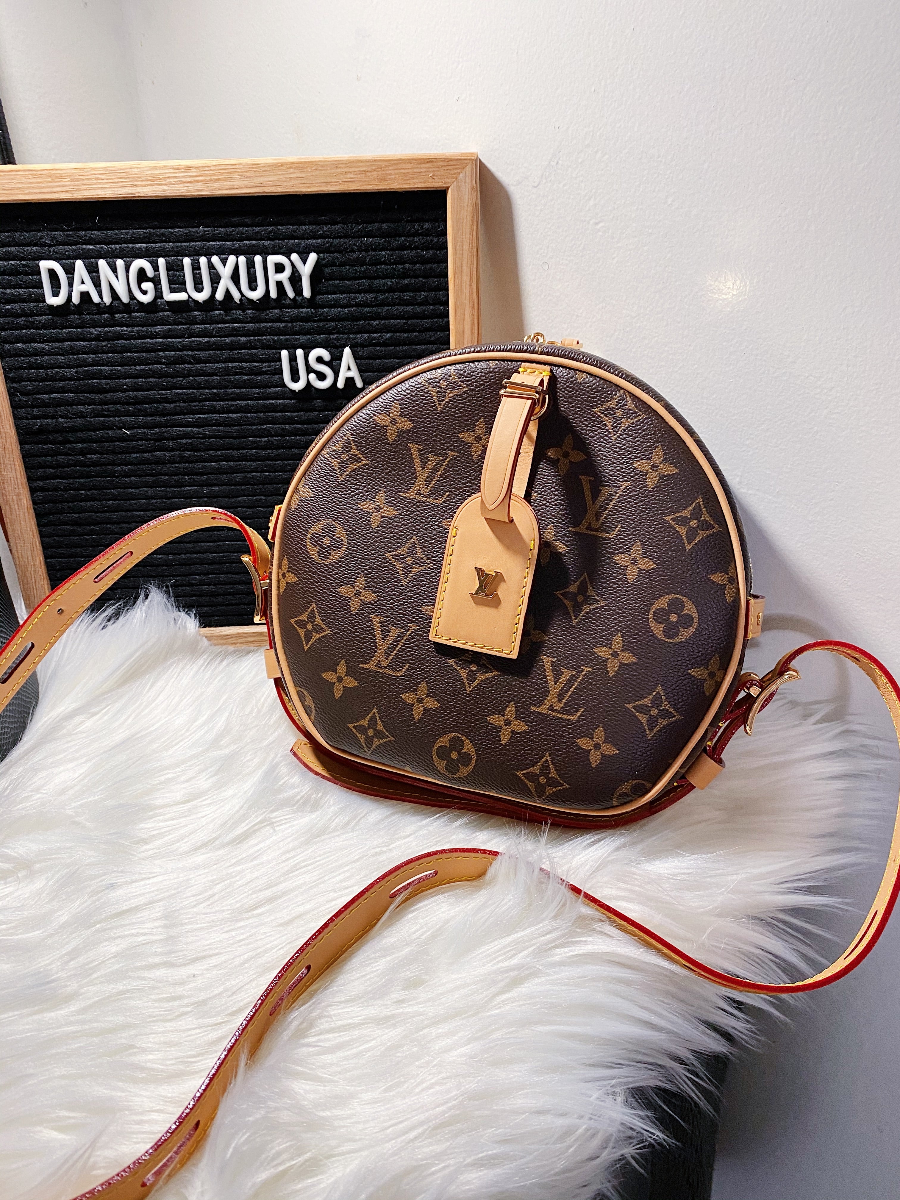 [TOP] Louis Vuitton LV  Boite Chapeau Souple MM 20.0 x 22.5 x 8.0 cm-Brown