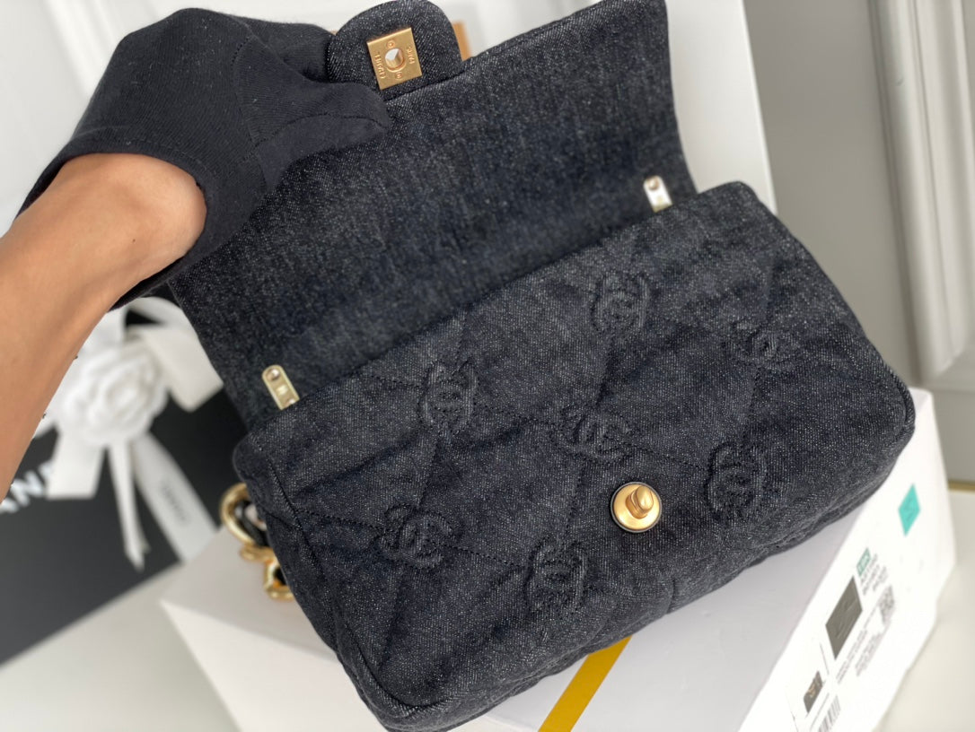 [TOP] CHANEL Classic Flap Bag 22S Denim FunkyTown Small 14.5*23*6CM - Black & GHW