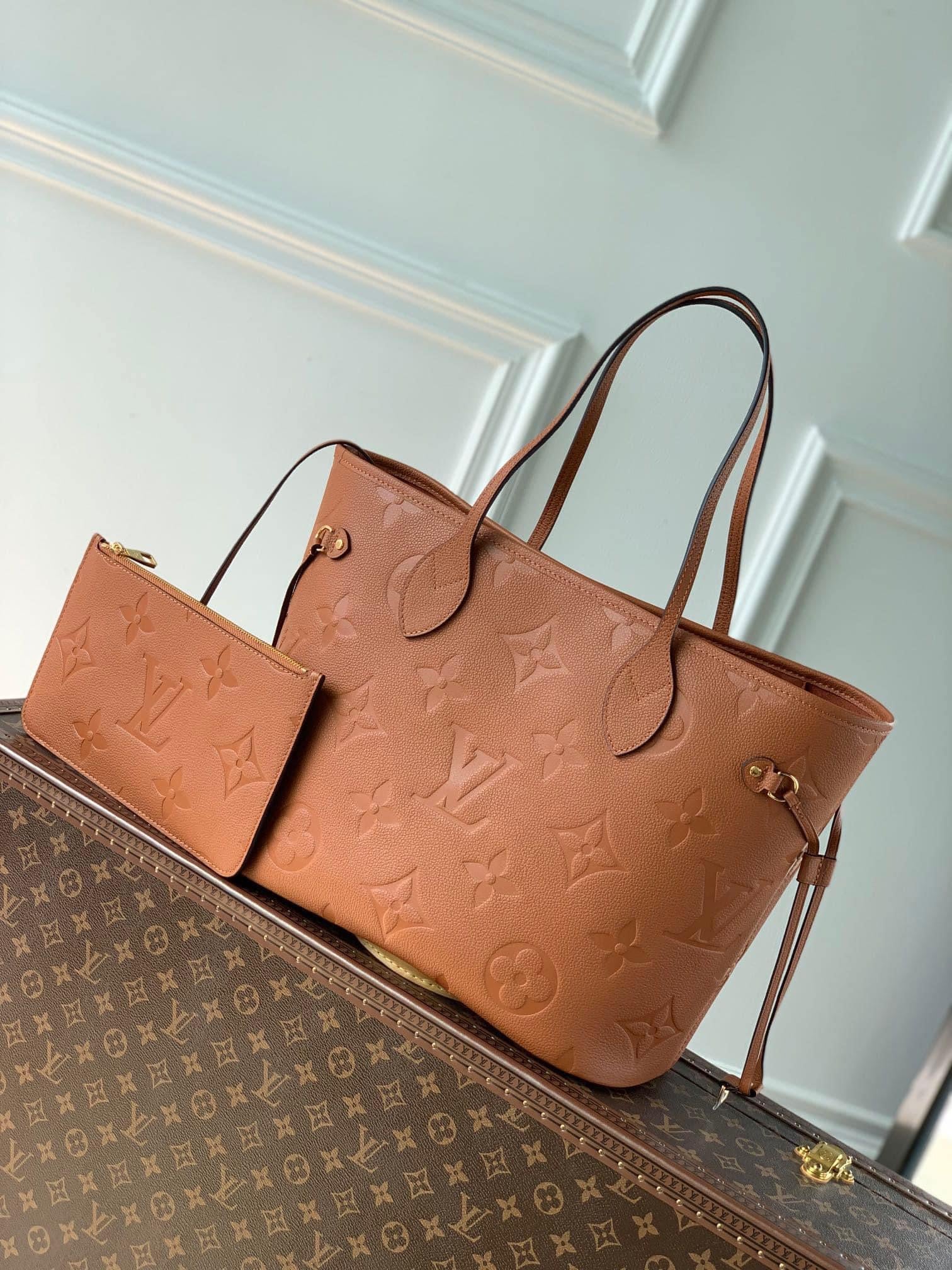 [TOP] Louis Vuitton LV L.V Neverfull MM Empreinte 32x17x28cm- Cognac
