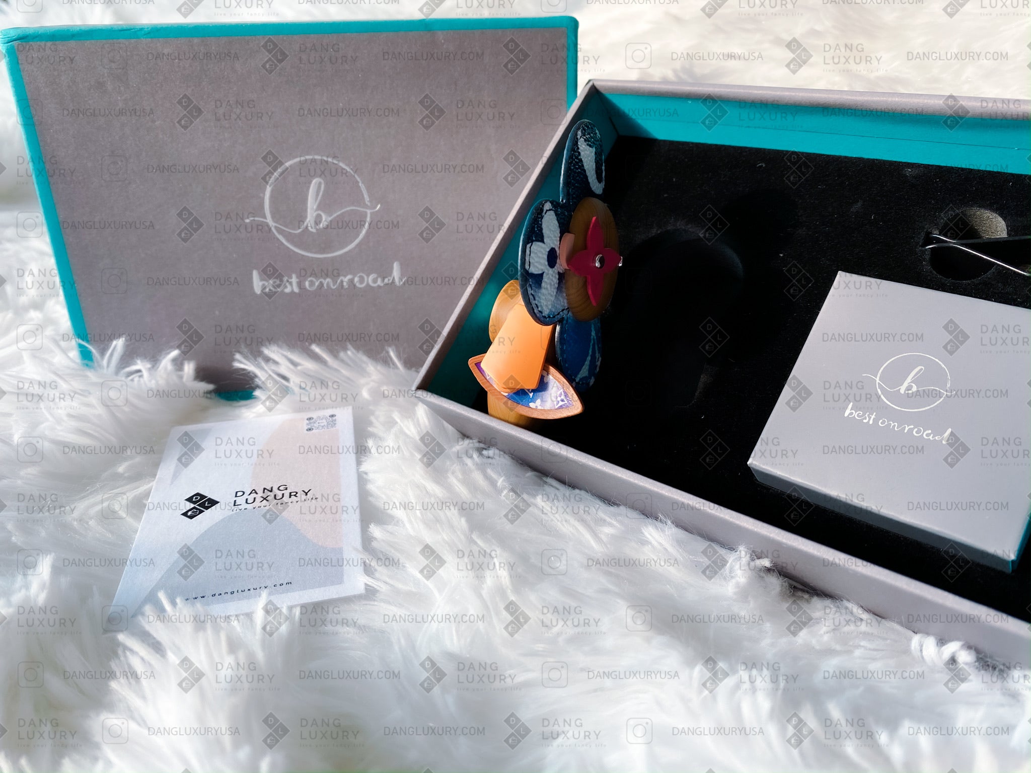 [TOP] Louis Vuitton LV LV Escale Vivienne Doll