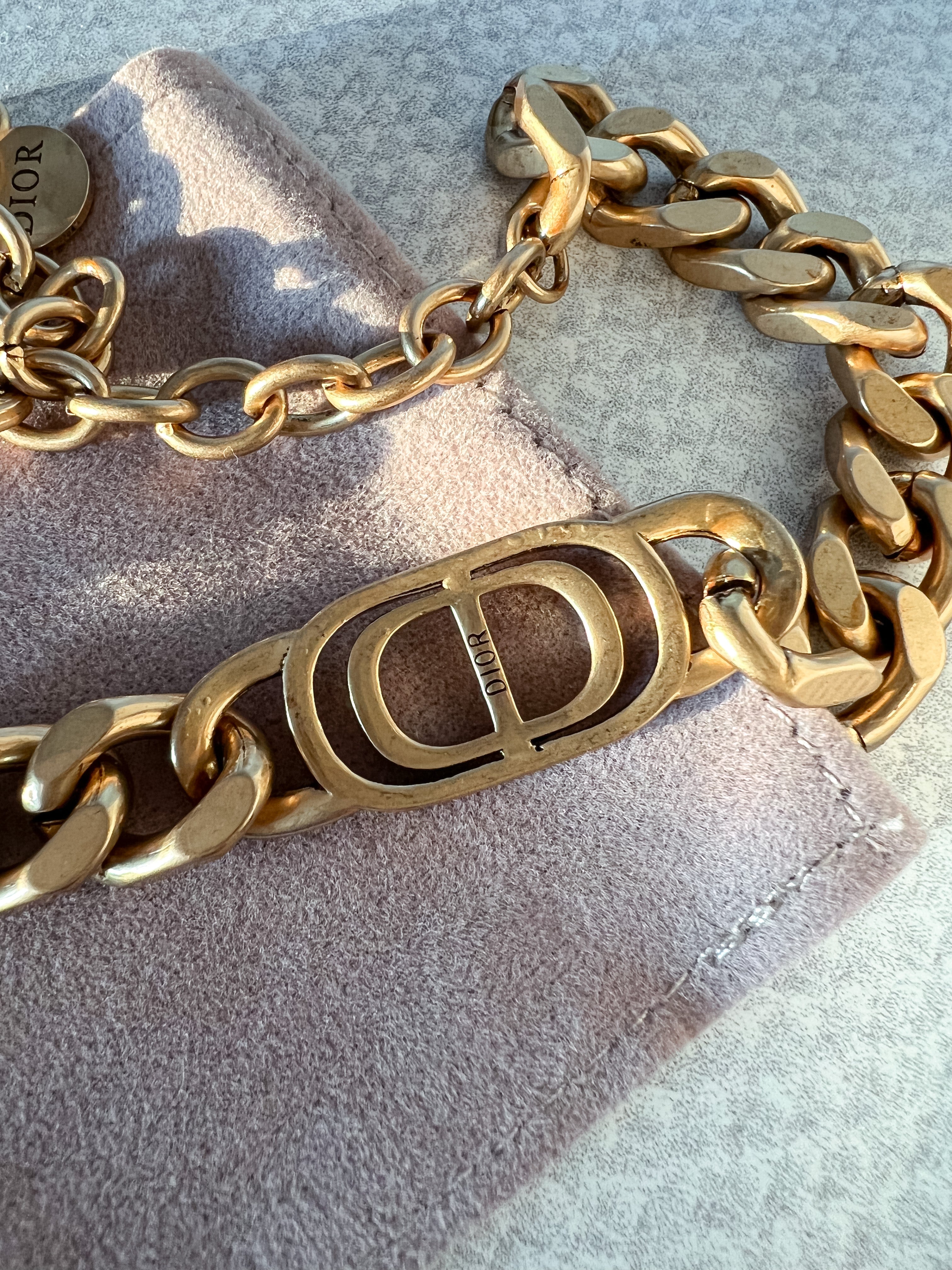 [TOP] Christian Dior 30 Montaigne Necklace Choker - Gold