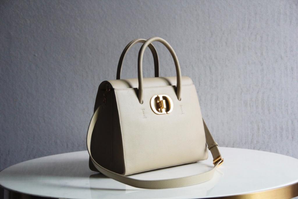 [TOP] Christian Dior Large St Honoré Tote Bag Grained Calfskin - Apricot