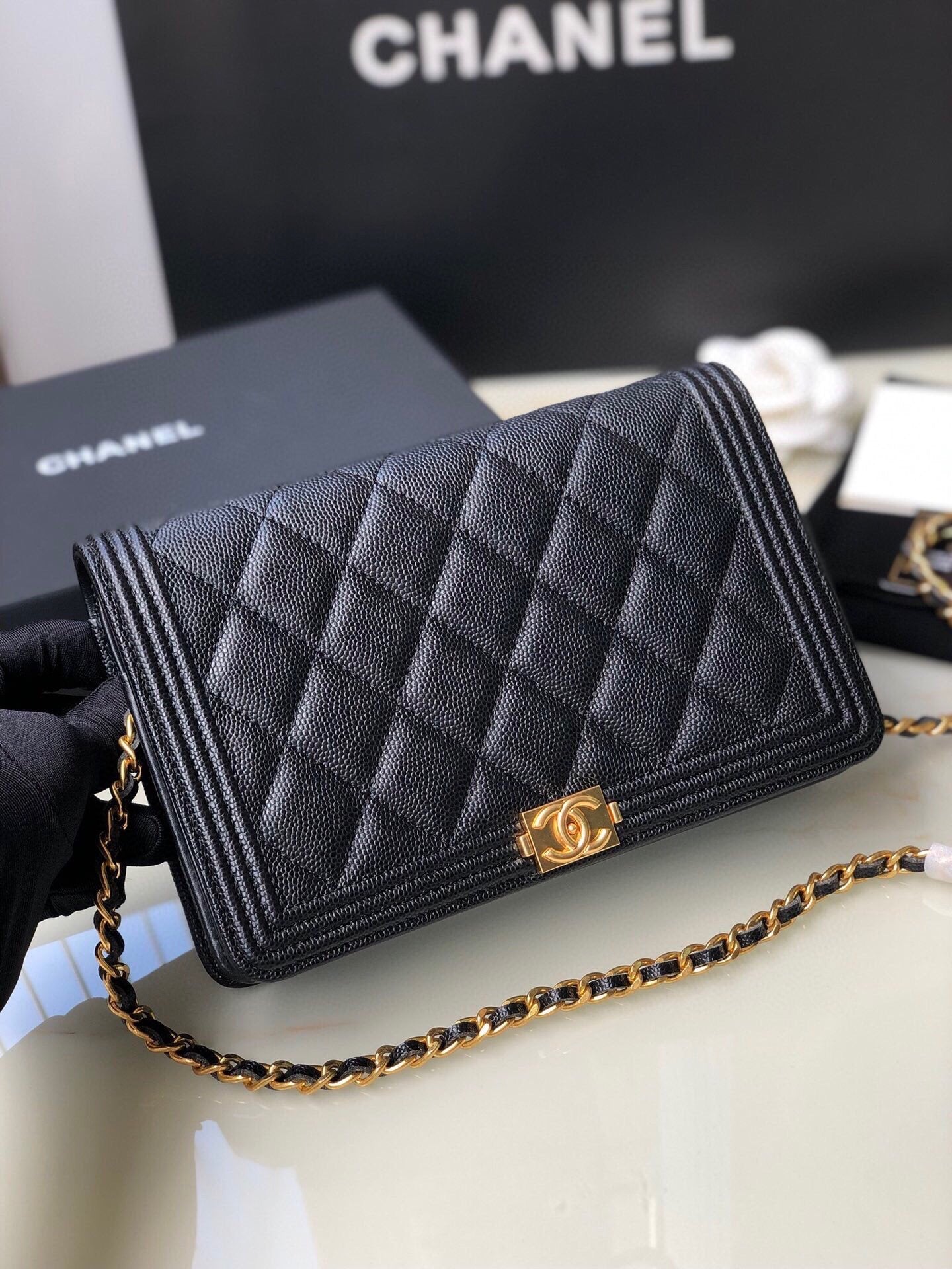 [TOP] CHANEL Le Boy WOC Caviar Leather - Black & GHW