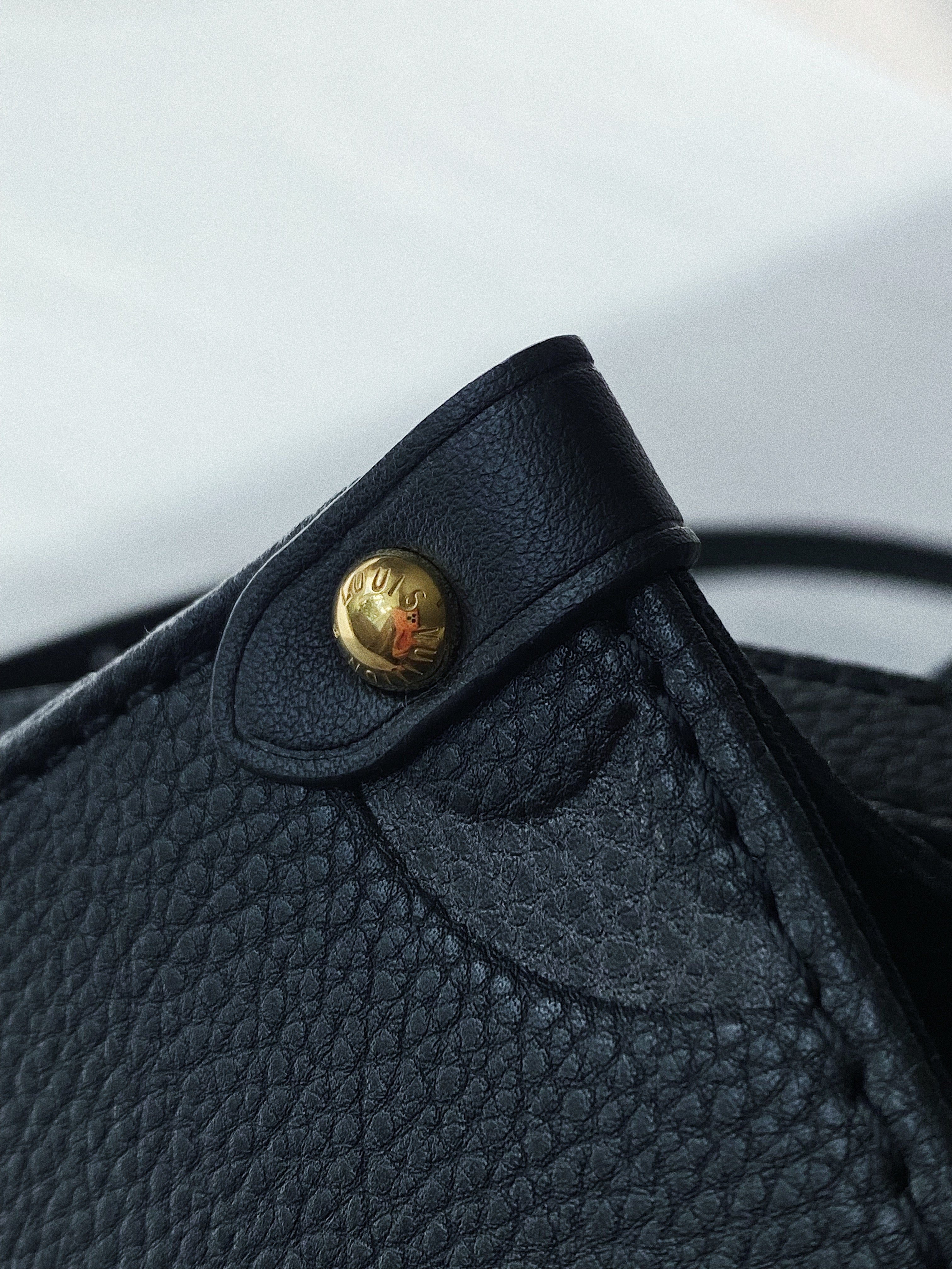 [TOP] Louis Vuitton LV On The Go Empreinte PM 25X19X11.5cm- Black