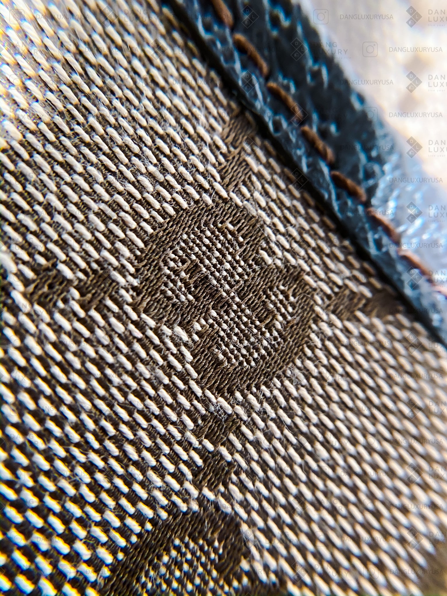 [TOP] GUCCI Supreme Messenger Shoulder Bag