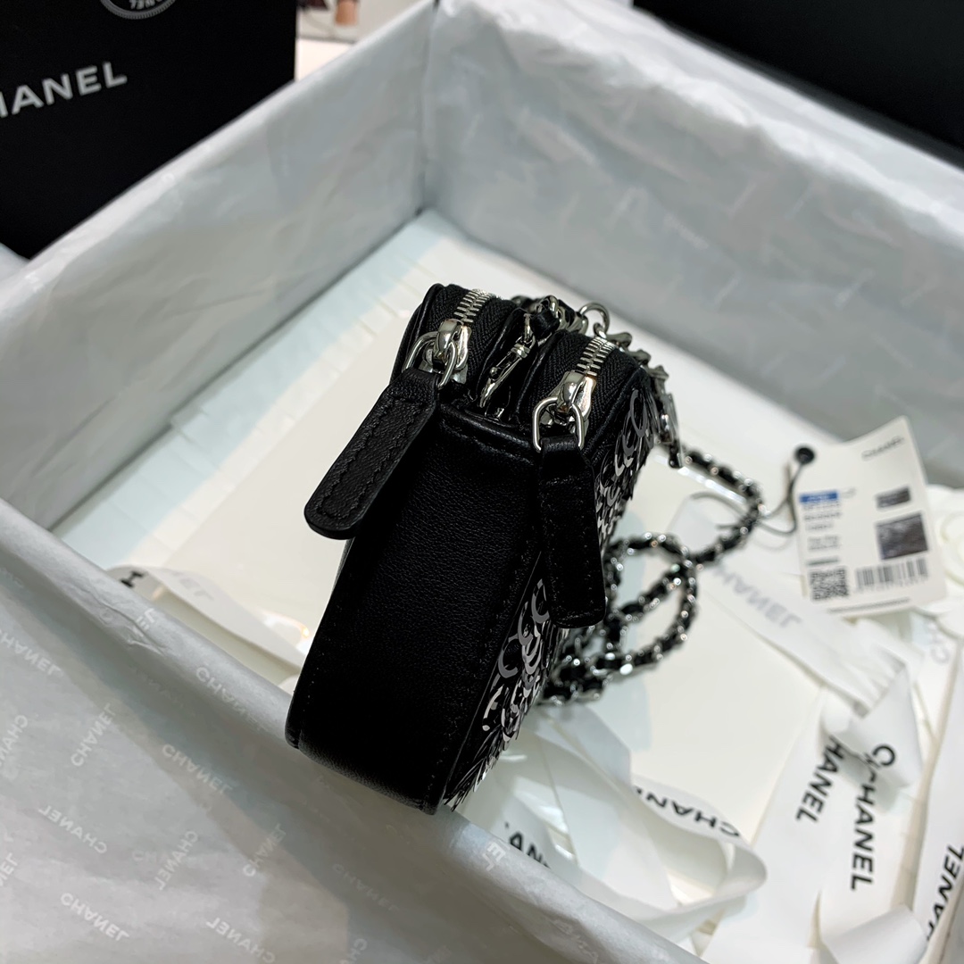 [TOP] CHANEL Sequins Evening Bag 19cm - Black