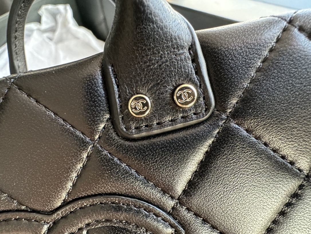 [TOP] CHANEL Mini Box Bag 11.5 X15 X8.5 cm - Black