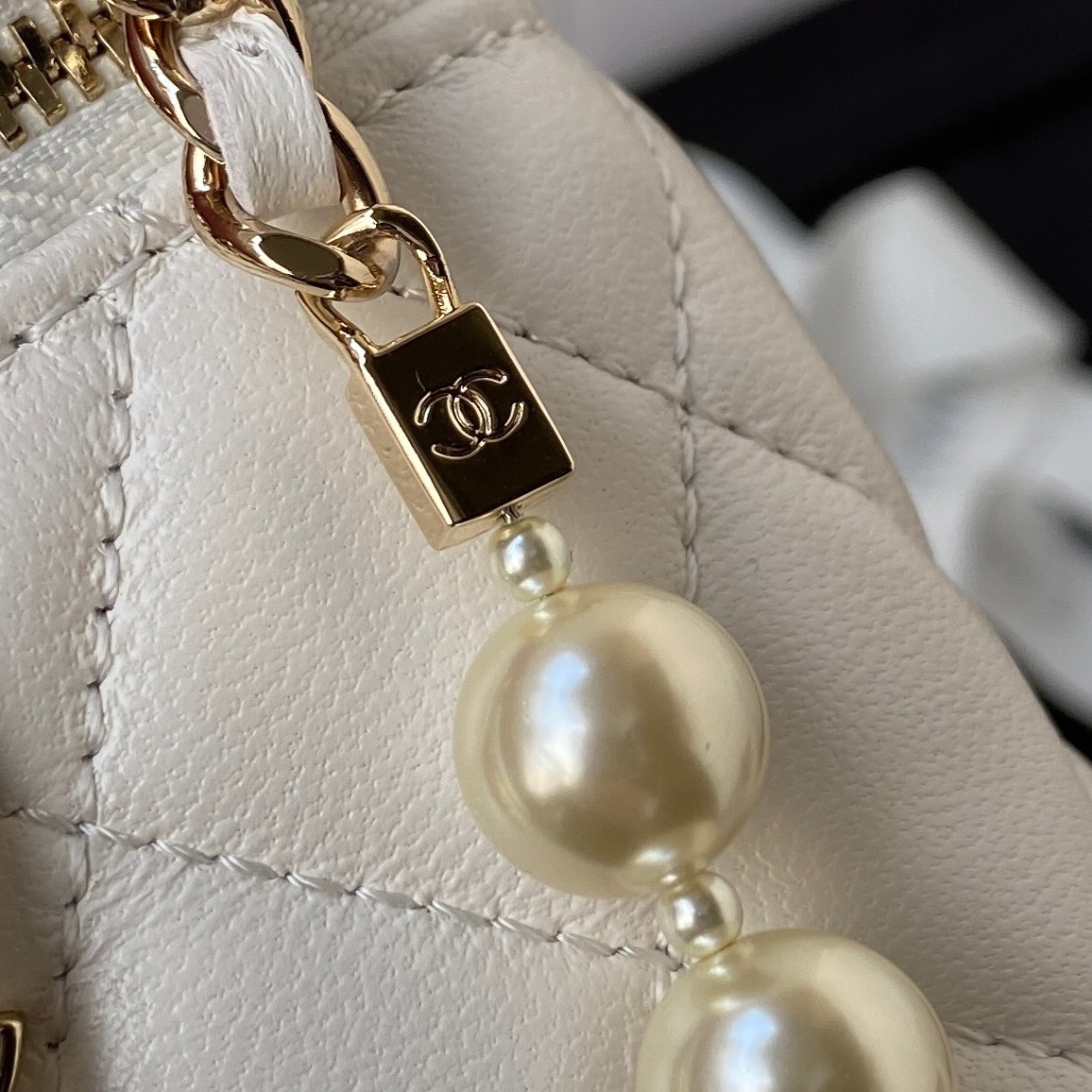 [TOP] CHANEL Mini Box Bag  8.5*11*7cm - 6 Color