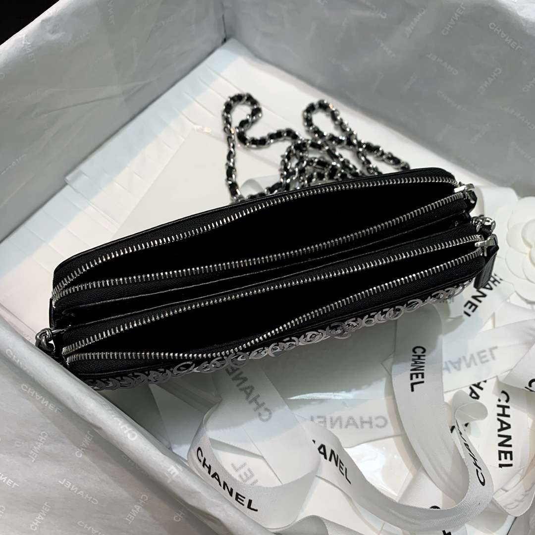 [TOP] CHANEL Sequins Evening Bag 19cm - Black