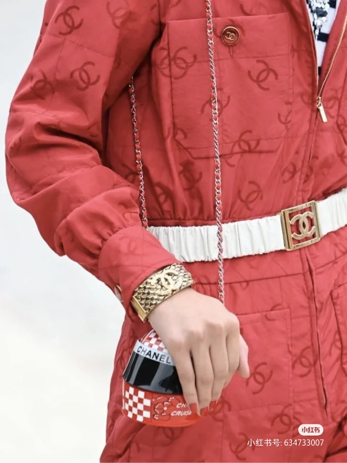 [TOP] CHANEL Mini Helmet Bag 23cm - 3 Color