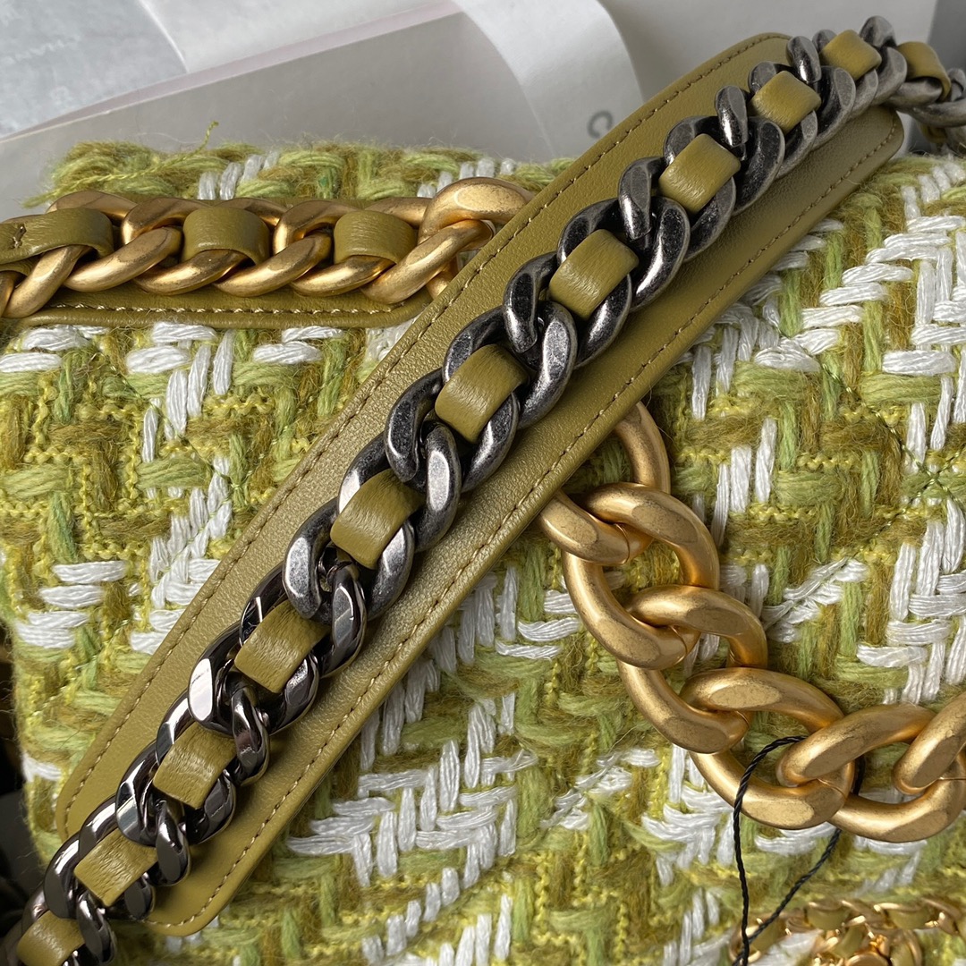 [TOP] CHANEL19 Bag Woolen 26/30cm - Green