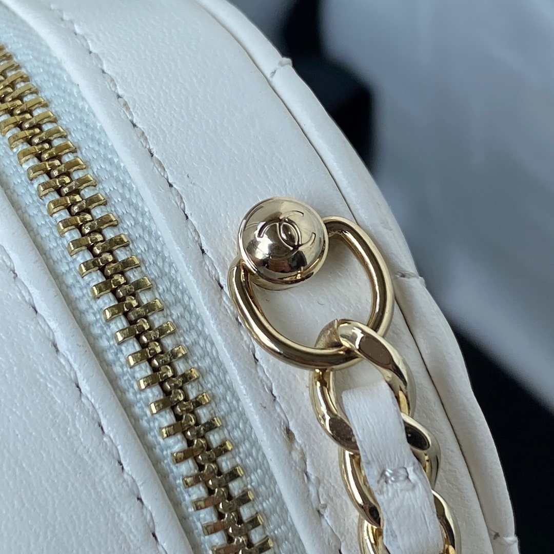 [TOP] CHANEL Mini Love Bag 13×12×5.5cm - GHW - 3 Color