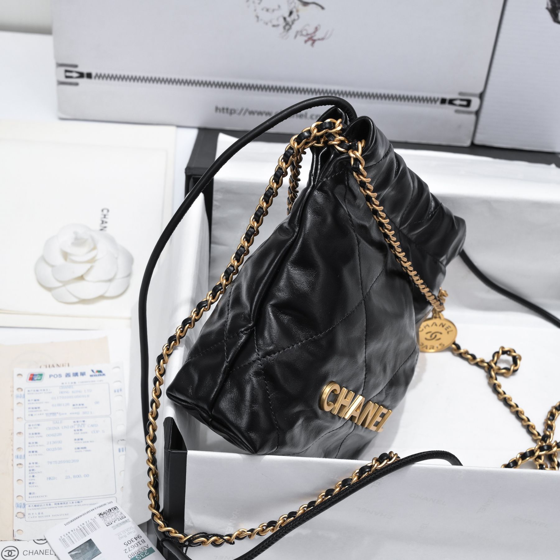 [TOP] CHANEL 23S Mini 22 Bag - GHW / SHW - Black