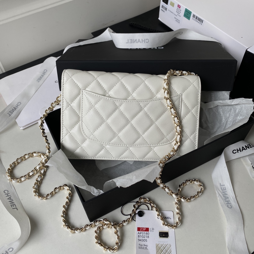 [TOP] CHANEL WOC Bag Lychee Leather 19 cm - White