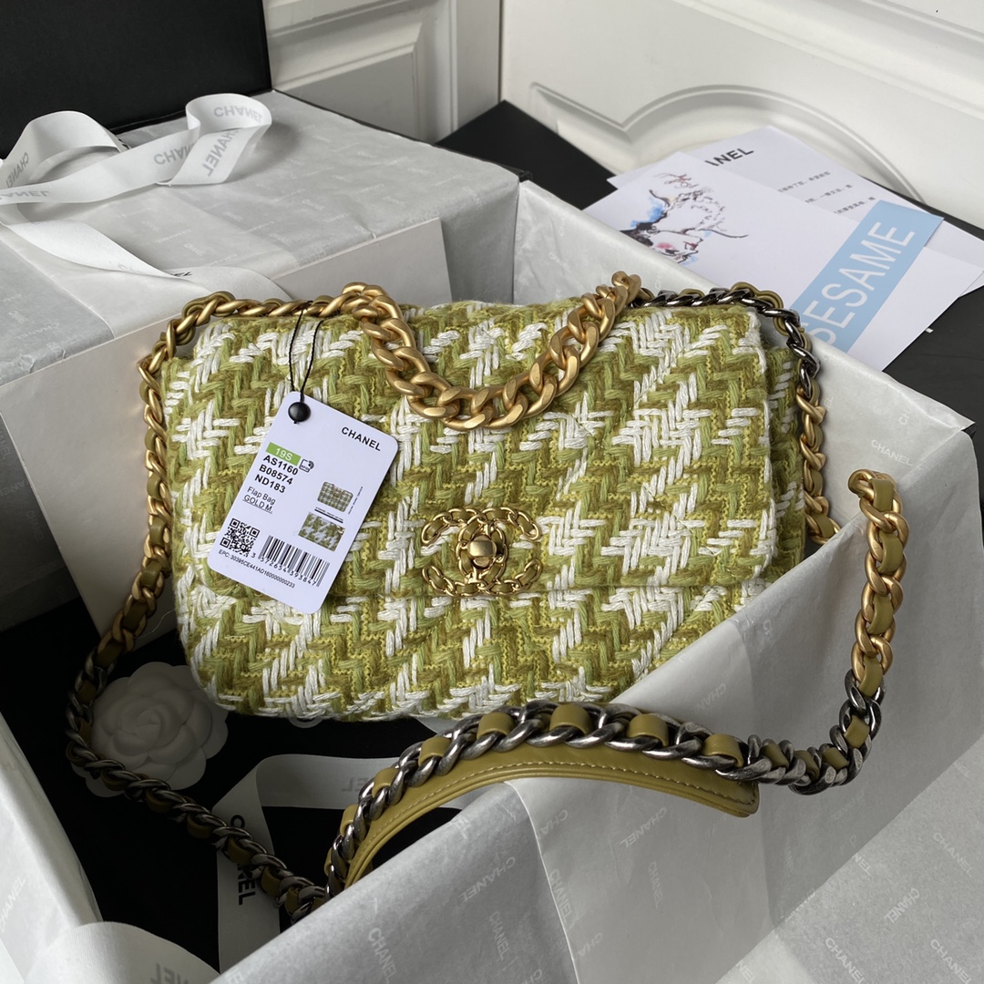 [TOP] CHANEL19 Bag Woolen 26/30cm - Green
