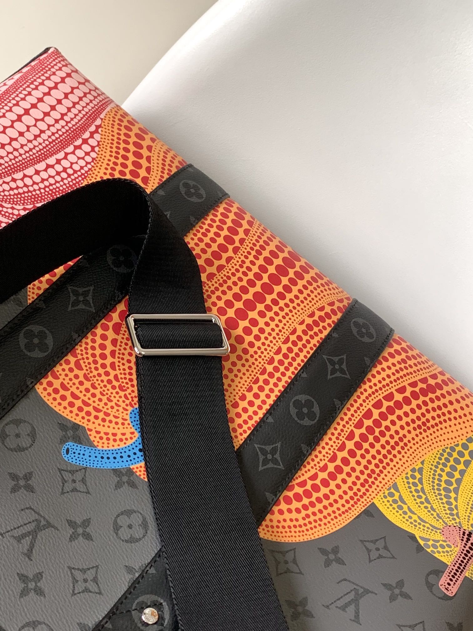 [TOP] Louis Vuitton LV LV x YK WEEKEND TOTE BAG 41x 34 x 17.5 cm-Black