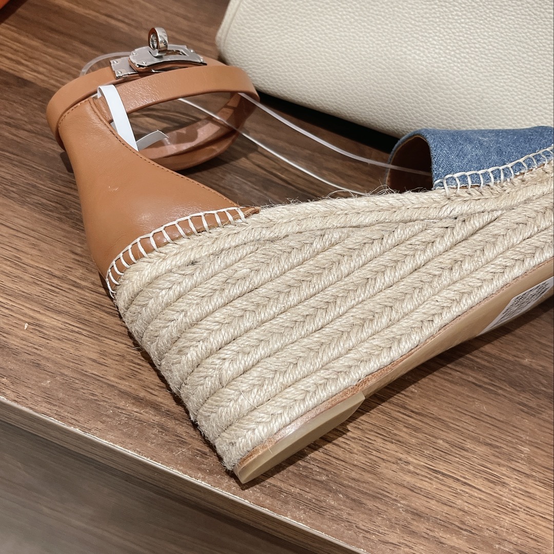 [TOP] HERMES straw plaited article Sandals - Blue