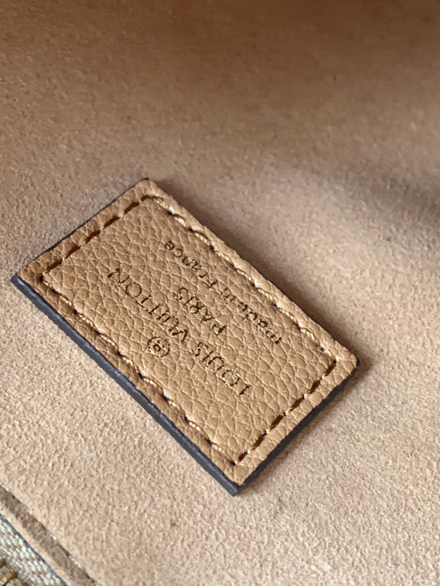 [TOP] Louis Vuitton LV  On My Side Tote Braided series Bag